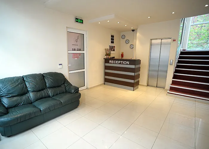 酒店 亚历山大酒店 3*